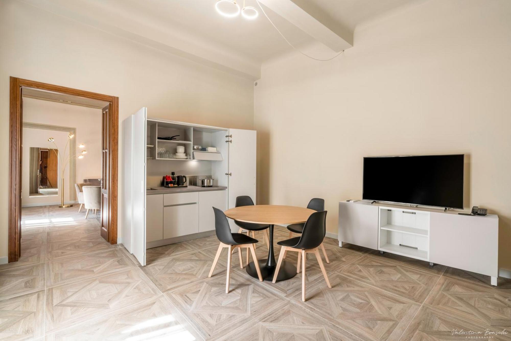 Hotel Adamas Florence Buitenkant foto
